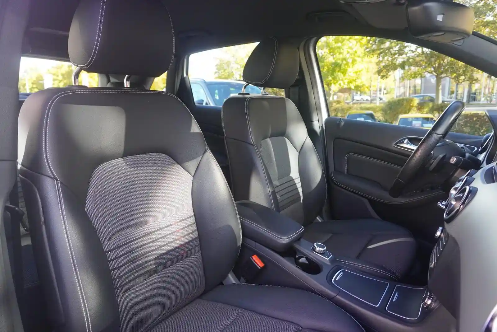 Mercedes-Benz B 150
