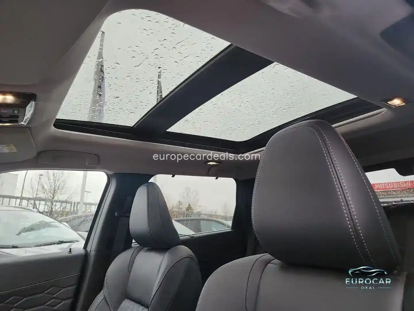 Mitsubishi Plug-in Hybrid Outlander