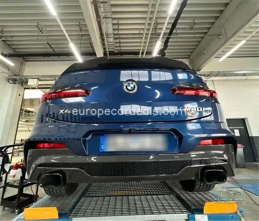 BMW X4 M40