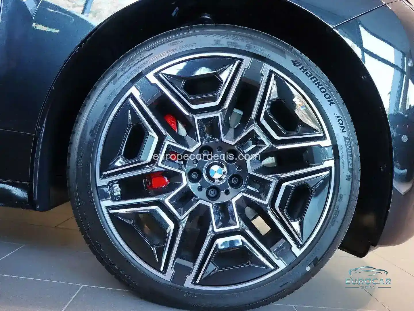 BMW iX