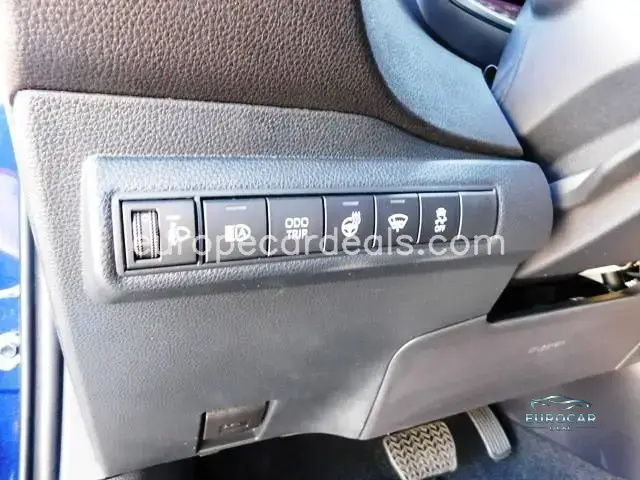 Suzuki Swace