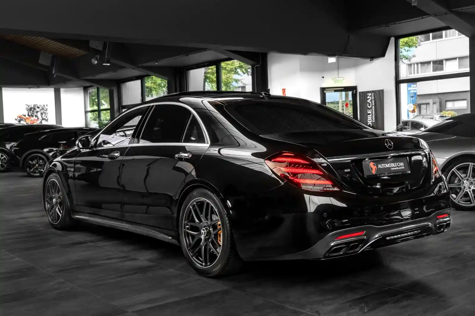 Mercedes-Benz S 63 AMG