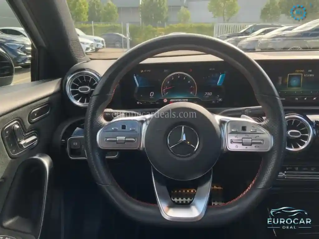 Mercedes-Benz A 45 AMG