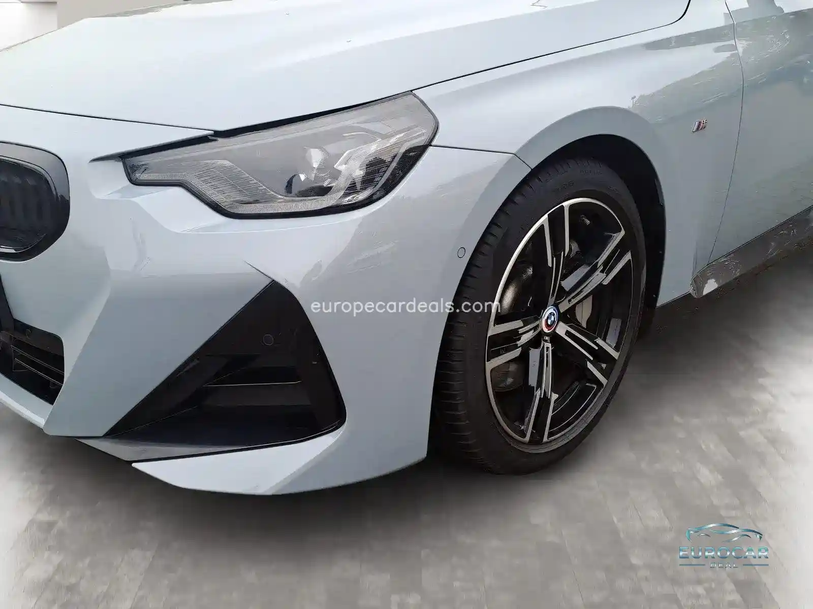BMW 230