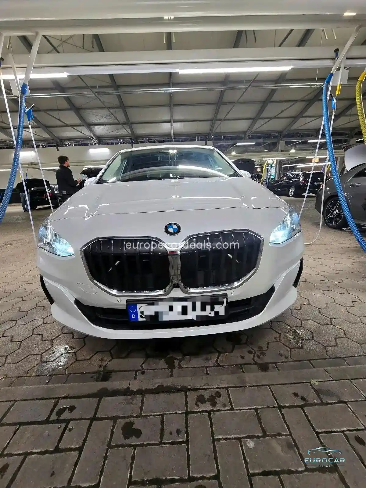 BMW 218