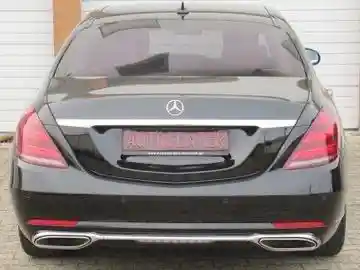 Mercedes-Benz S 560