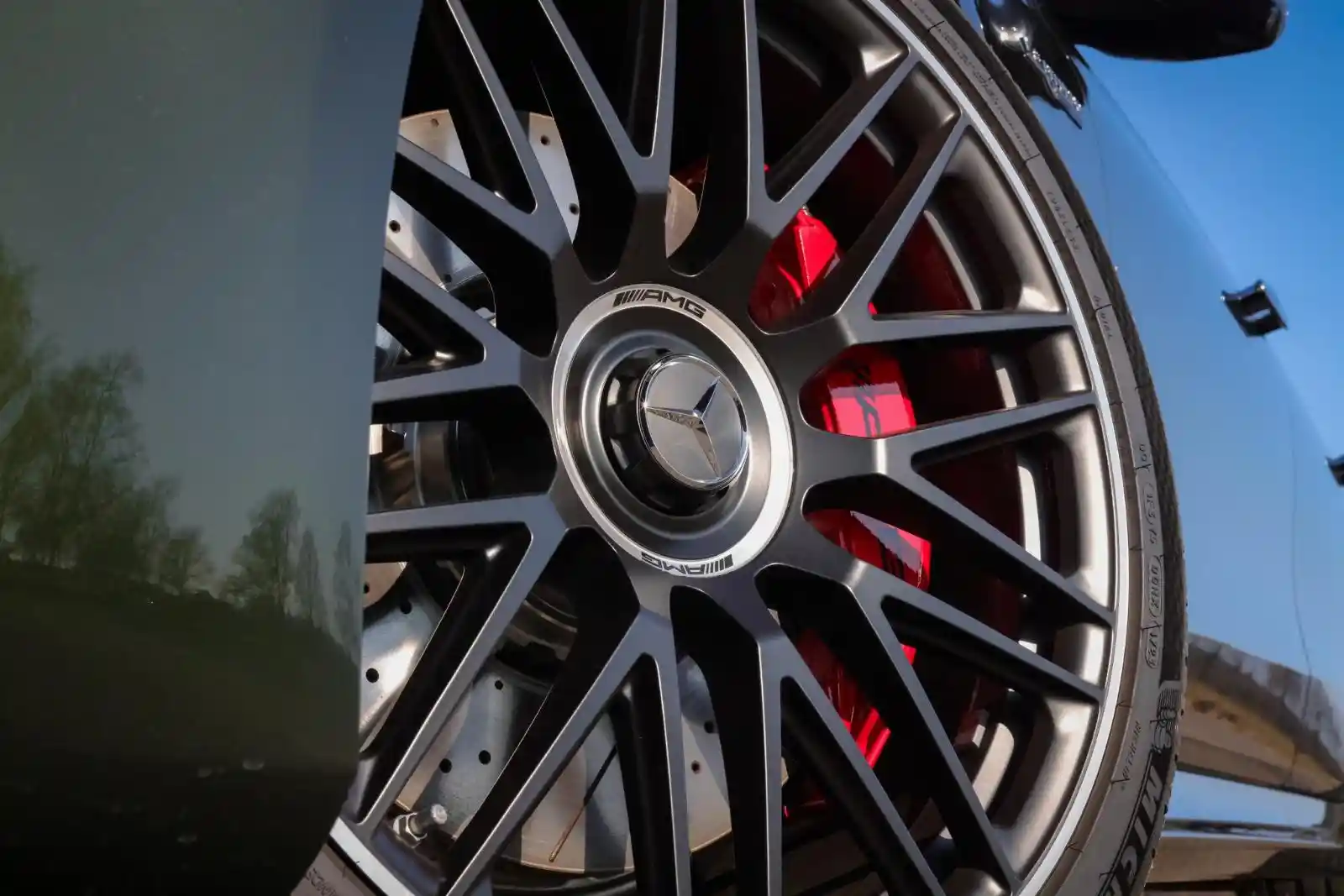 Mercedes-Benz S 63 AMG