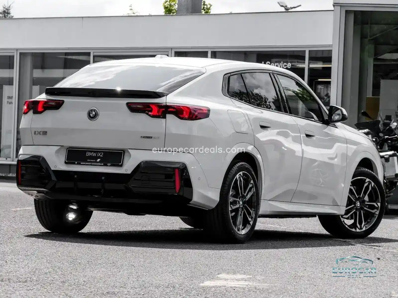 BMW iX2