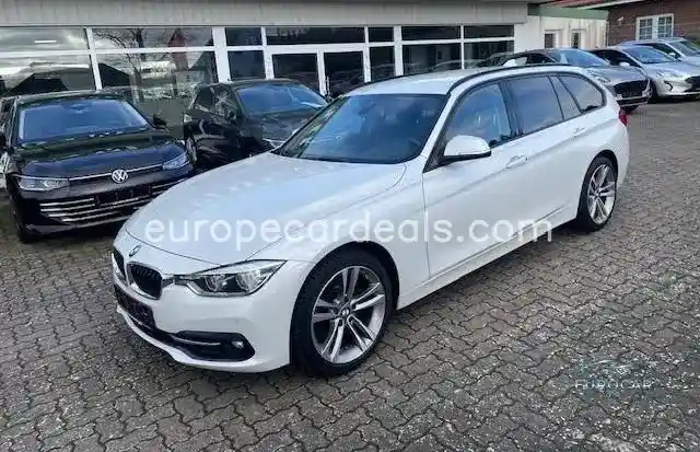 BMW 330