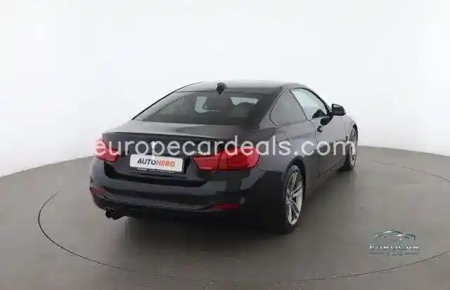 BMW 425