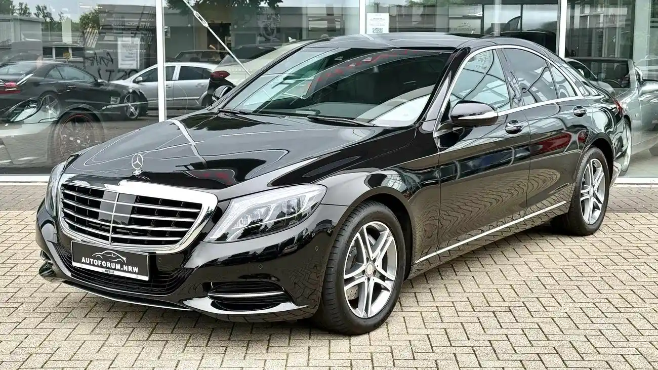 Mercedes-Benz S 400