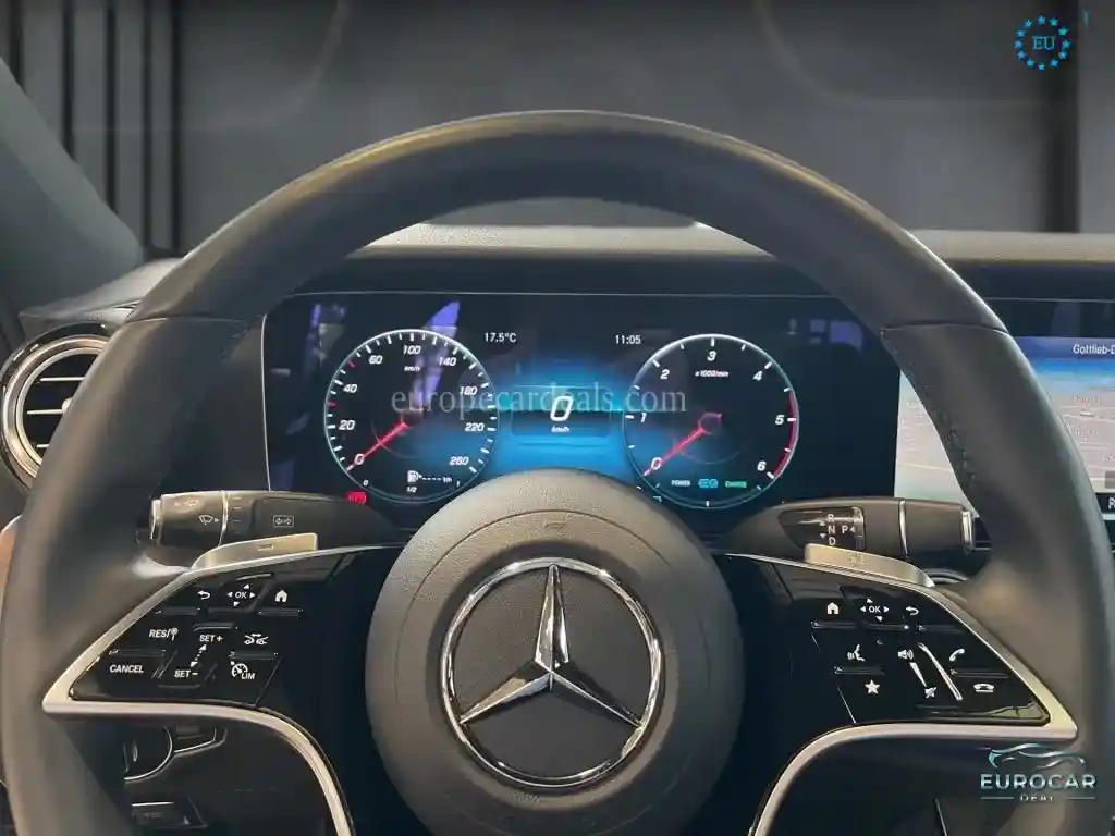 Mercedes-Benz E 220