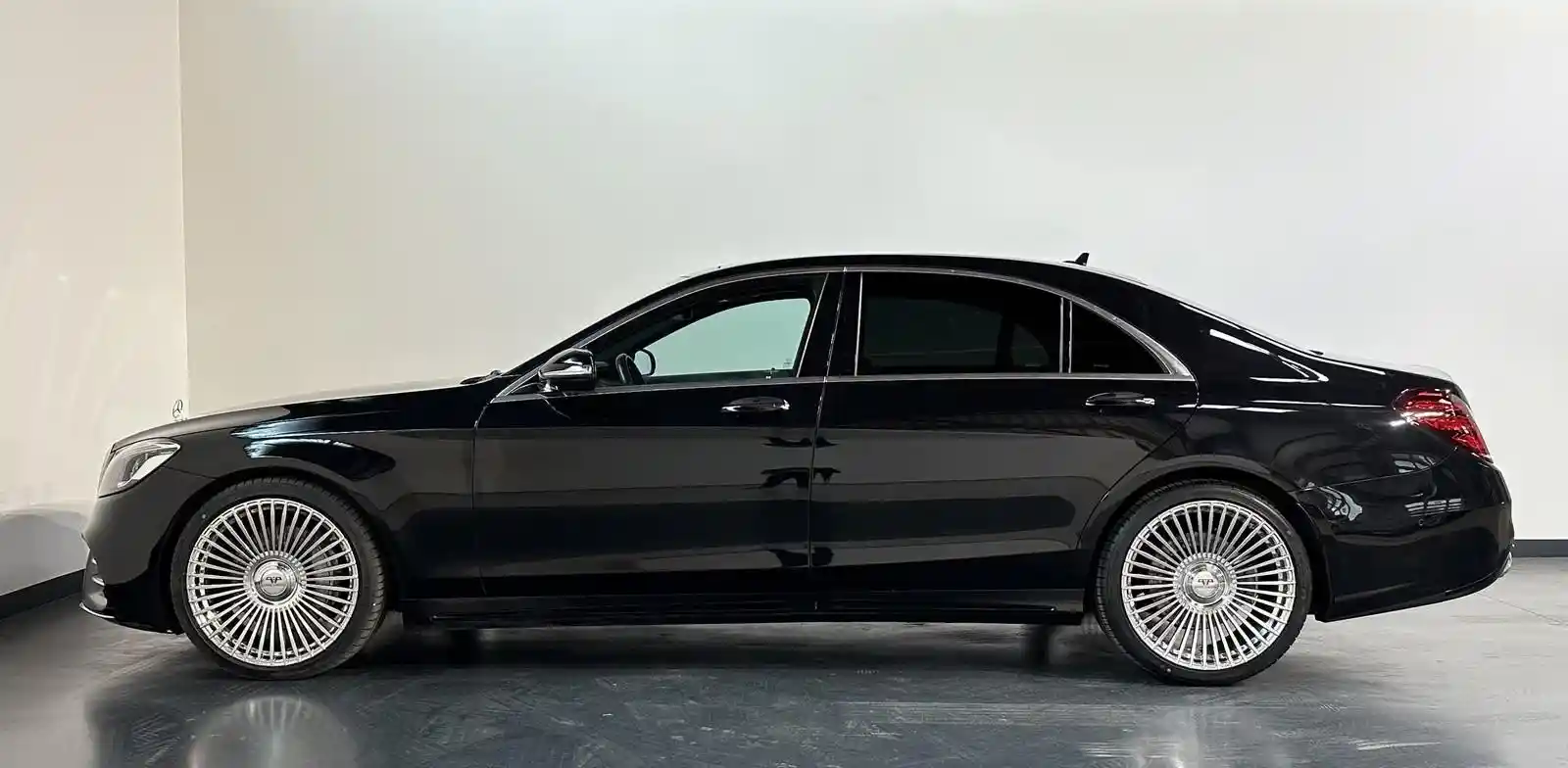 Mercedes-Benz S 400