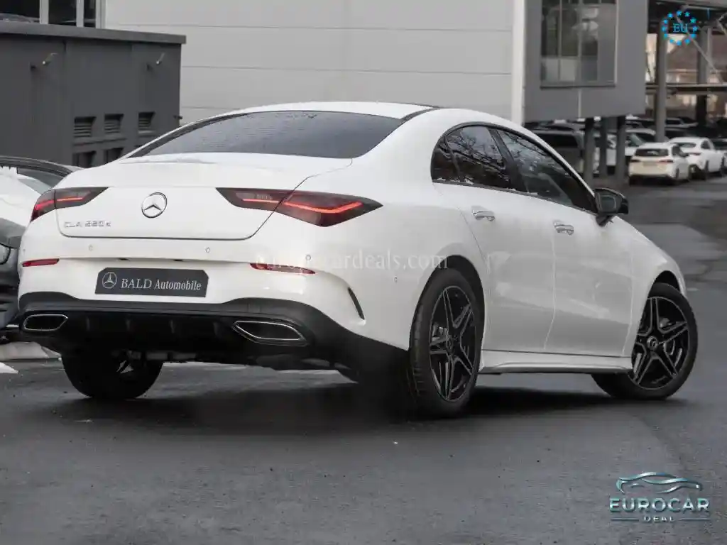 Mercedes-Benz CLA 220