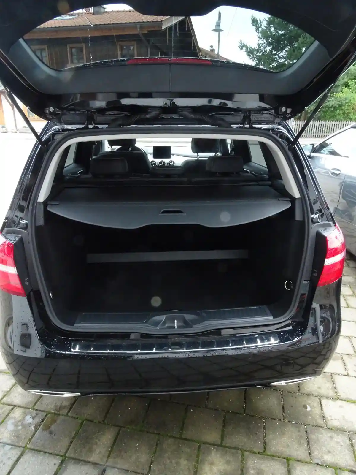 Mercedes-Benz B 200