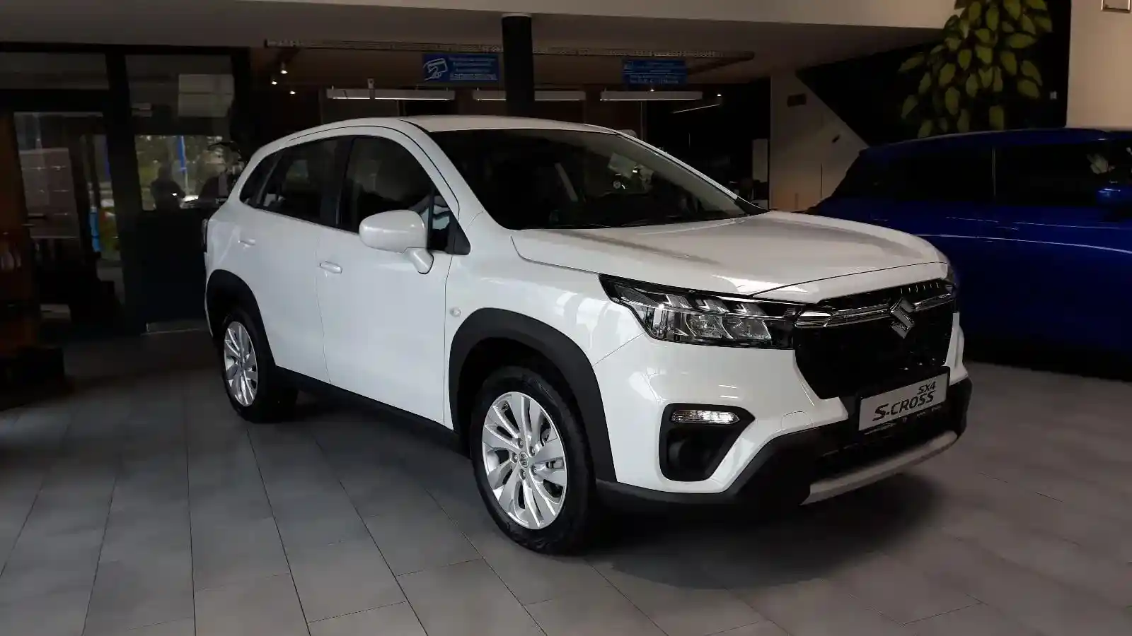 Suzuki (SX4) S-Cross