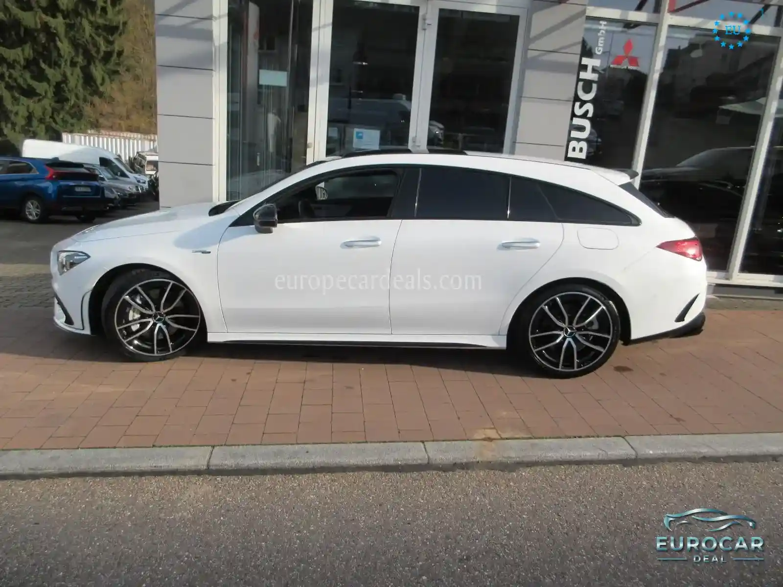 Mercedes-Benz CLA 35 AMG Shooting Brake