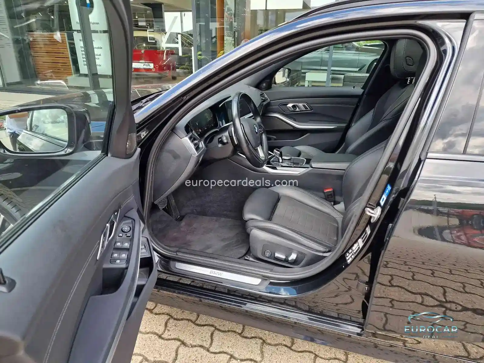 BMW 330
