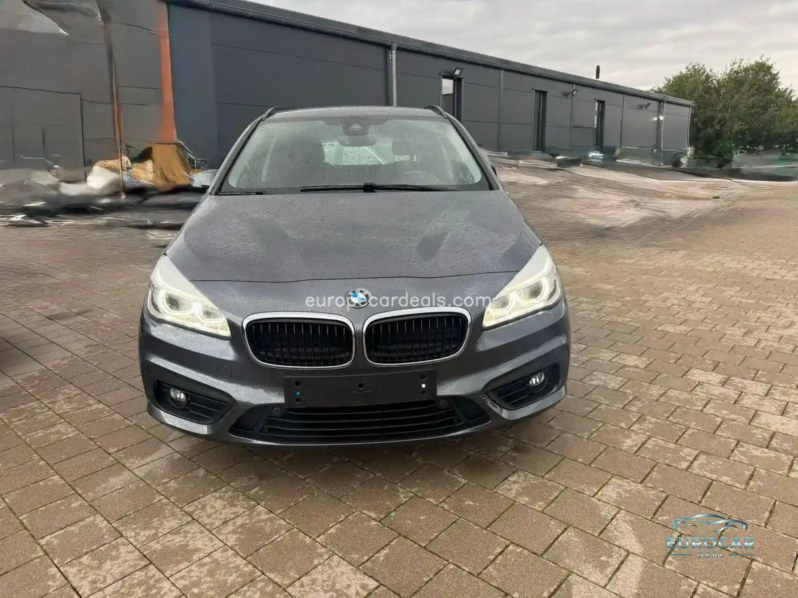 BMW 218