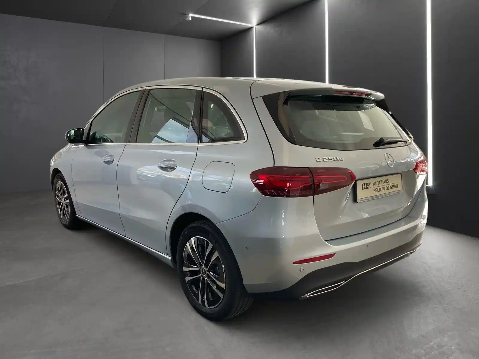 Mercedes-Benz B 250