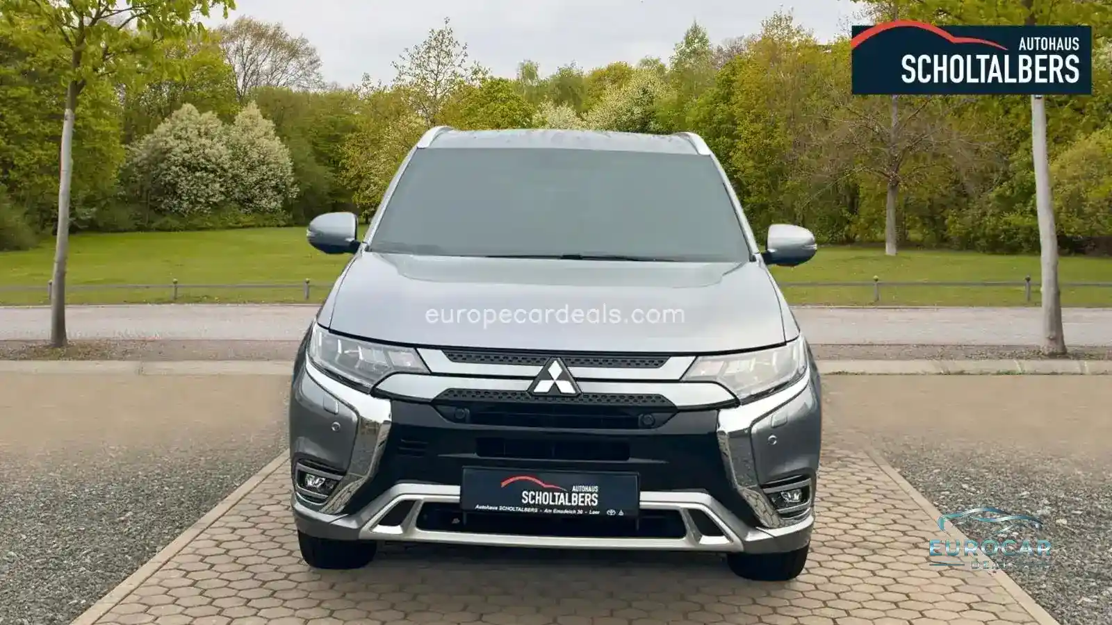 Mitsubishi Plug-in Hybrid Outlander