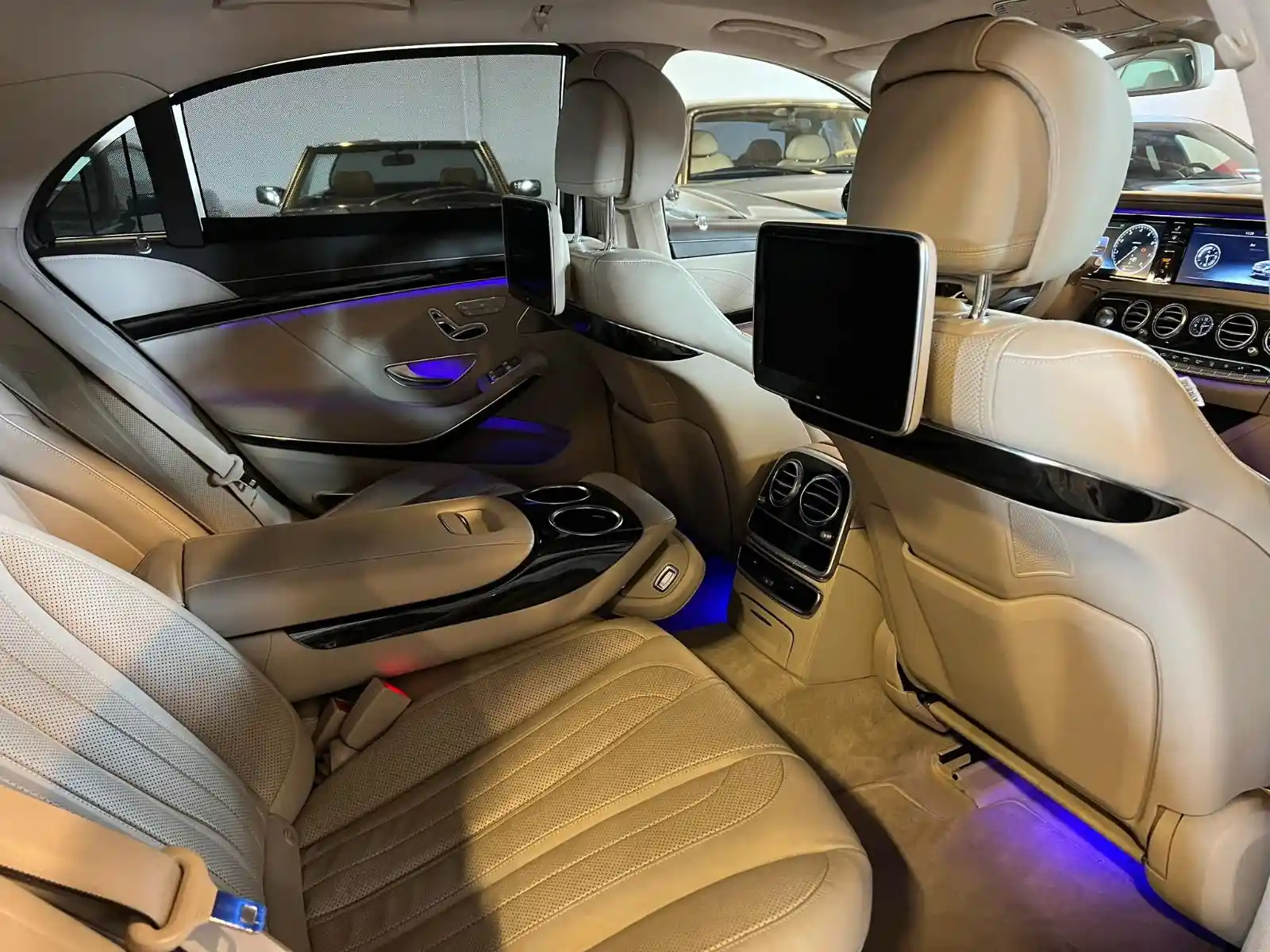 Mercedes-Benz S 500