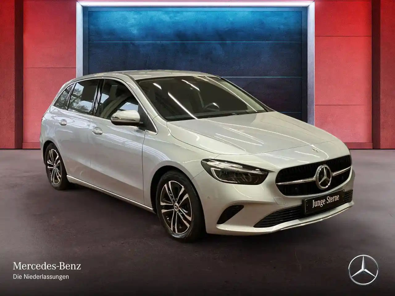 Mercedes-Benz B 200
