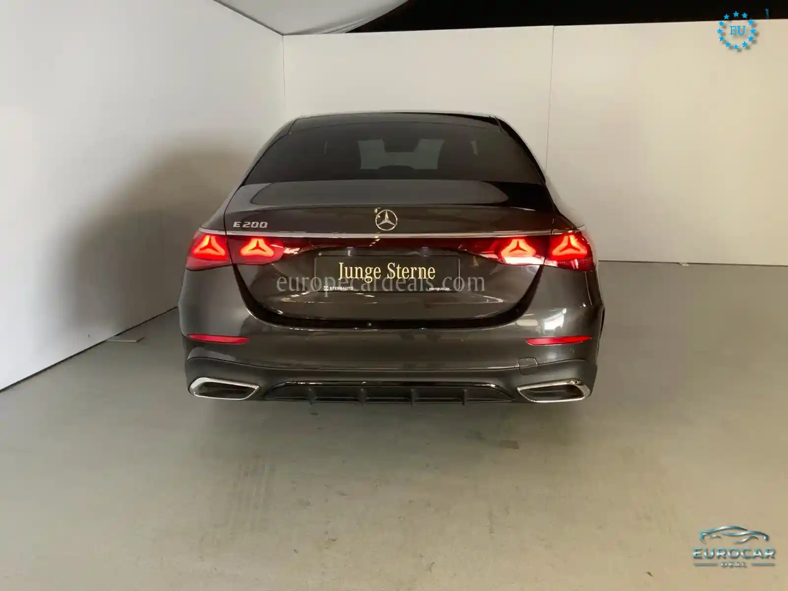 Mercedes-Benz E 200
