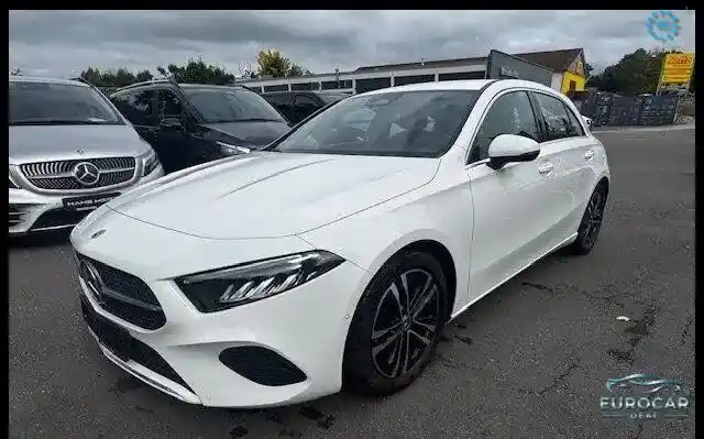 Mercedes-Benz A 200