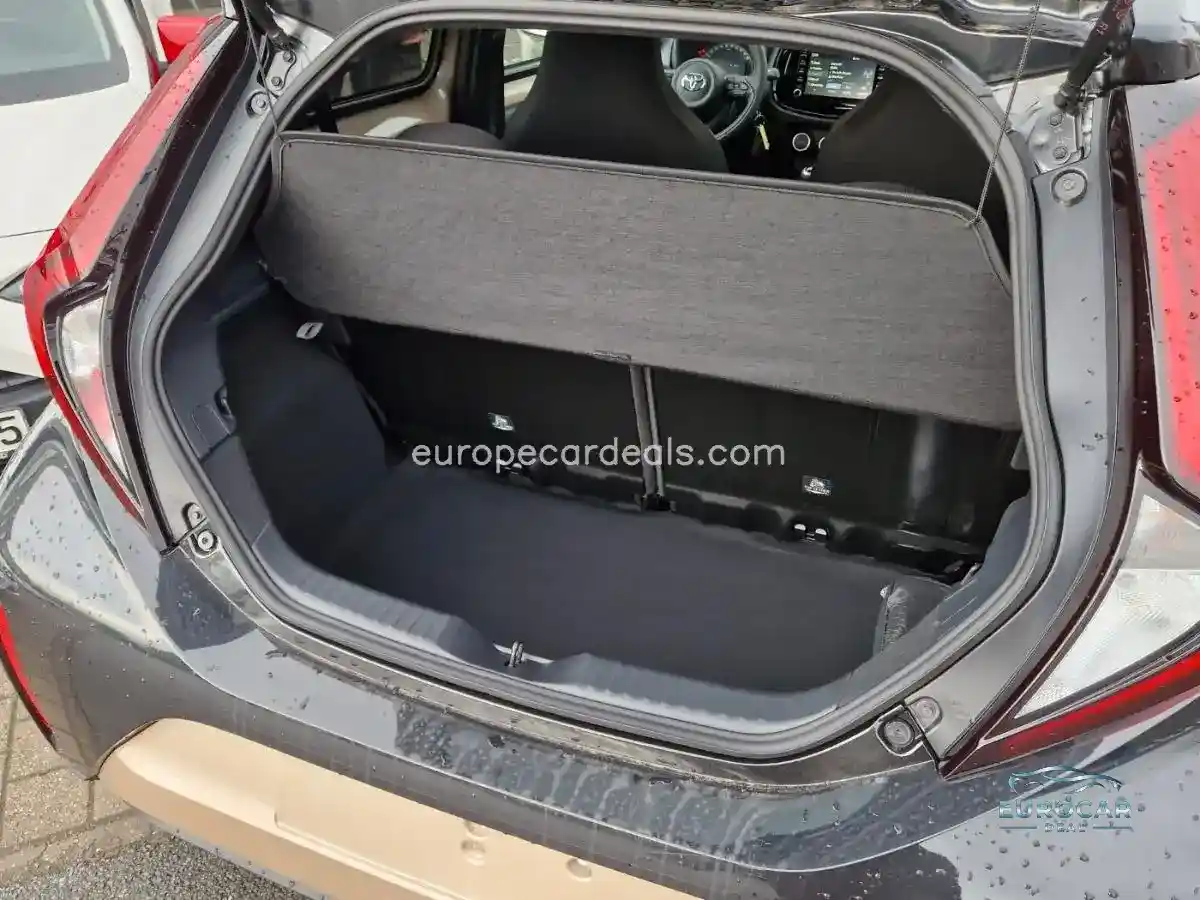 Toyota Aygo (X)