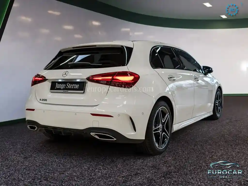 Mercedes-Benz A 200
