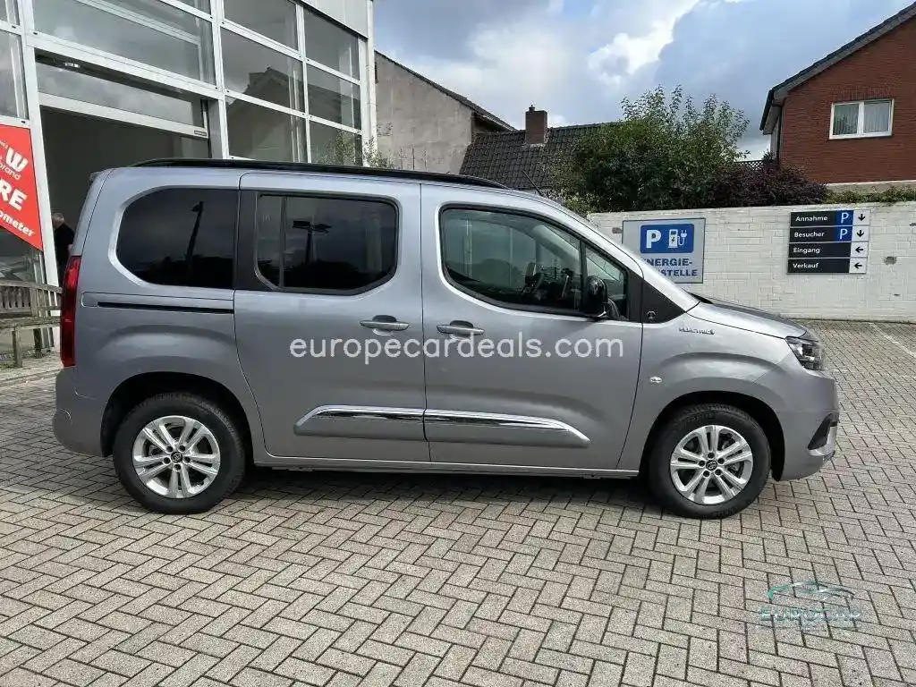 Toyota Proace City
