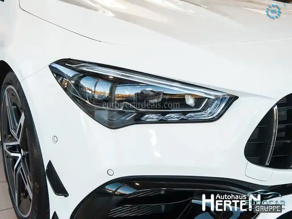 Mercedes-Benz CLA 45 AMG
