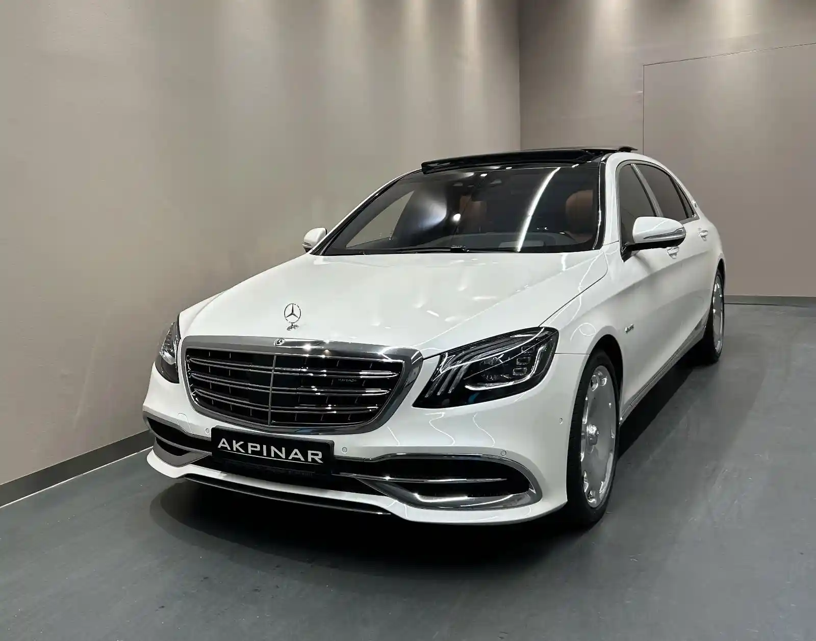 Mercedes-Benz S 560