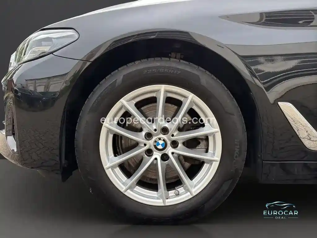 BMW 520