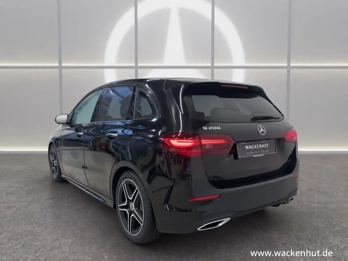 Mercedes-Benz B 200