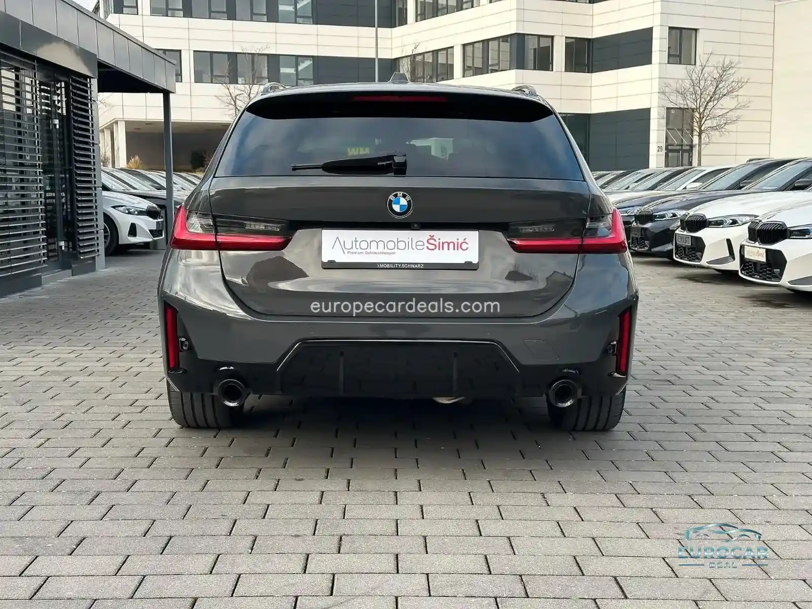 BMW 320