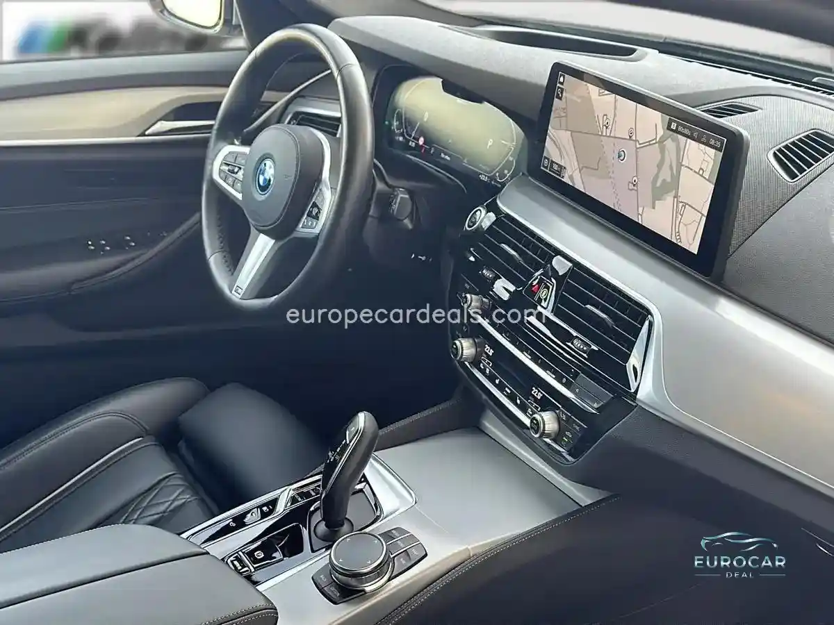 BMW 530