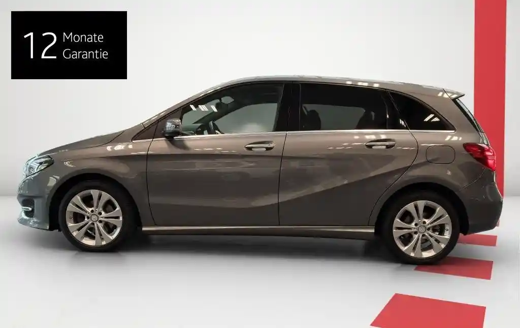 Mercedes-Benz B 180