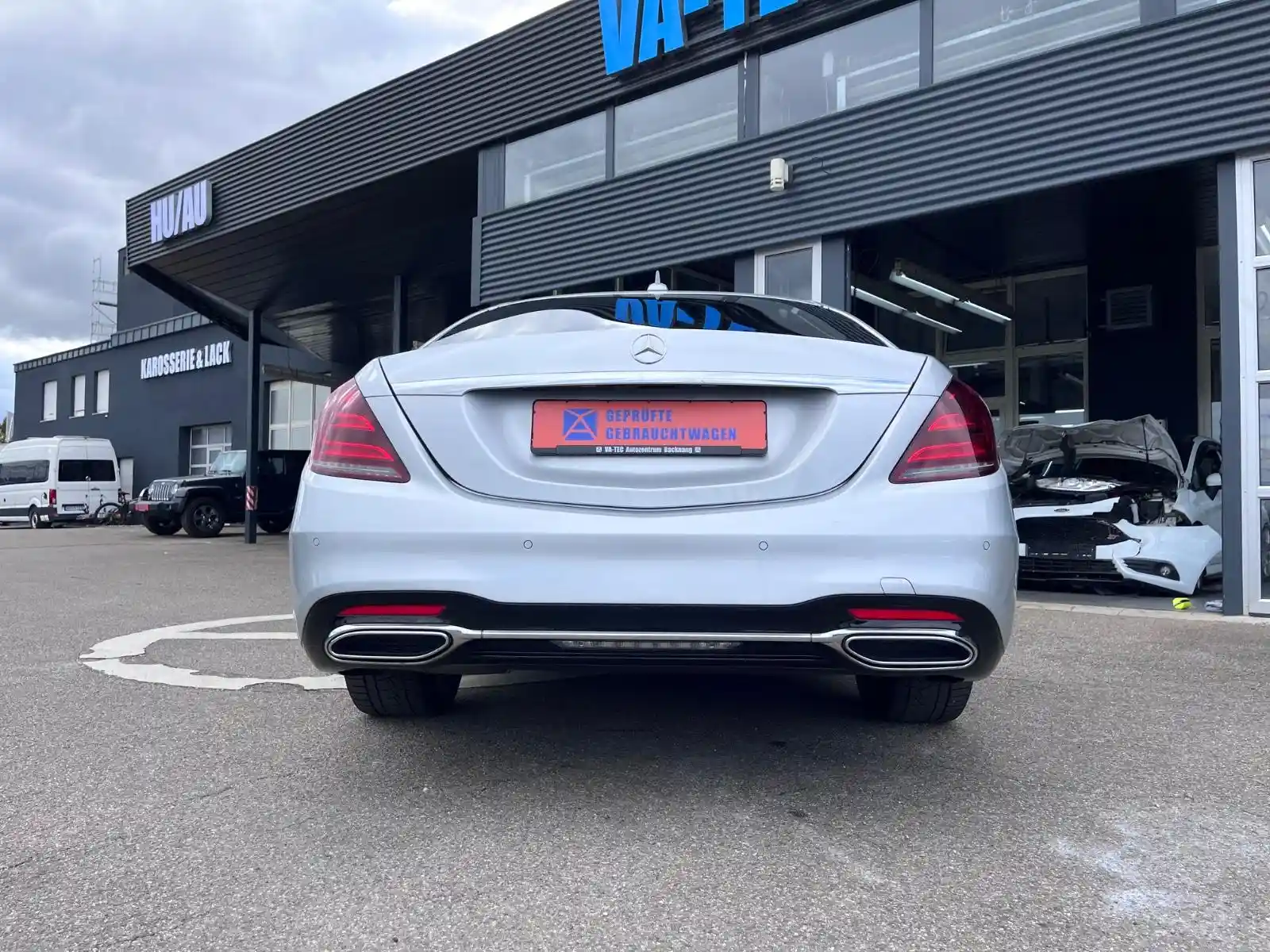 Mercedes-Benz S 400