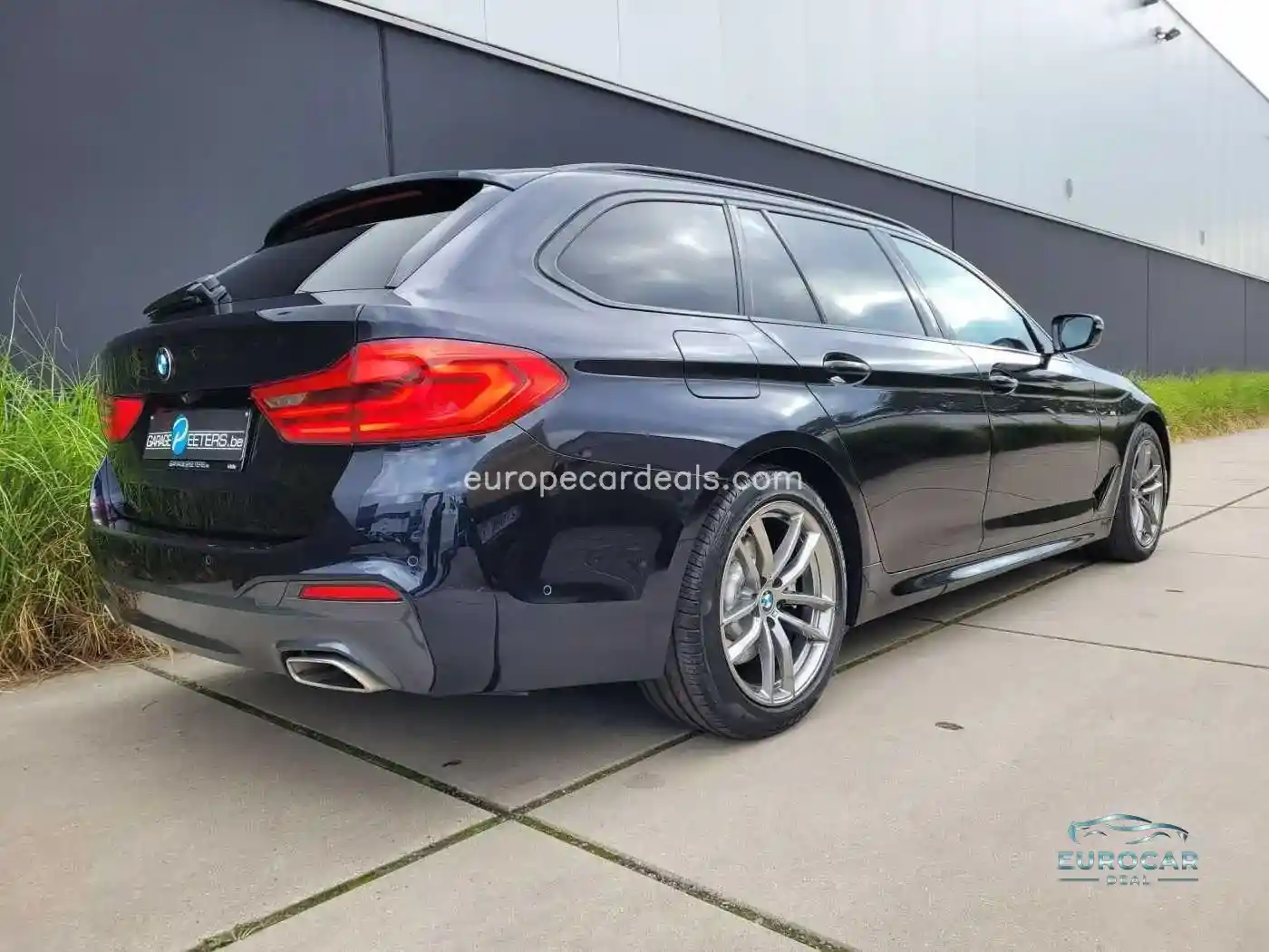BMW 518