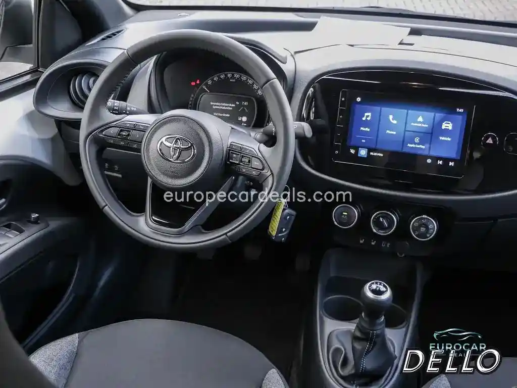 Toyota Aygo (X)