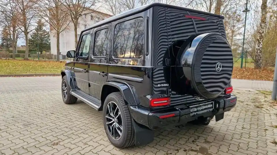 Mercedes-Benz G 500