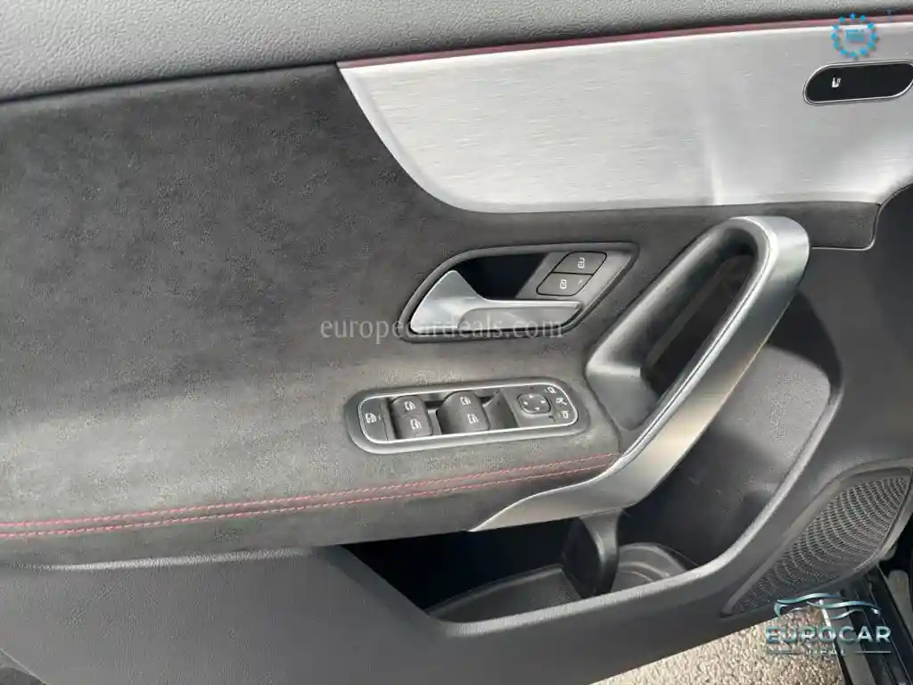 Mercedes-Benz A 35 AMG