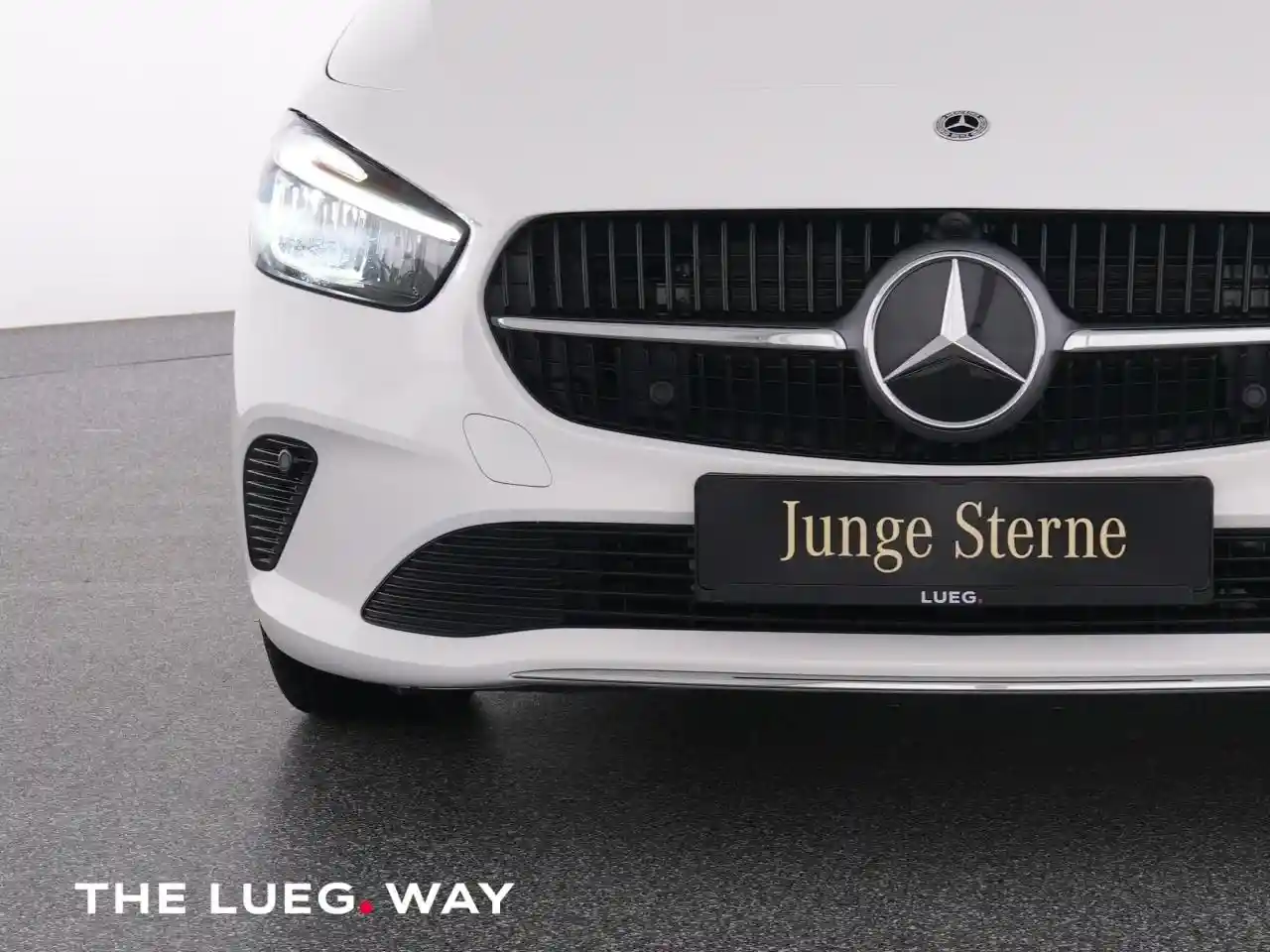Mercedes-Benz B 200