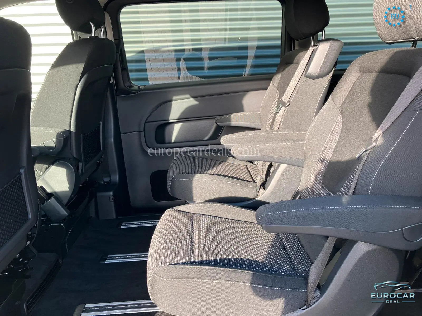 Mercedes-Benz V 250