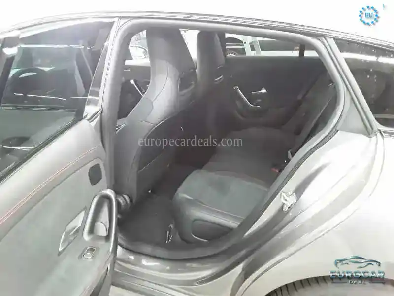 Mercedes-Benz CLA 180 Shooting Brake