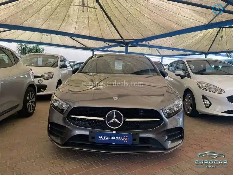 Mercedes-Benz A 180