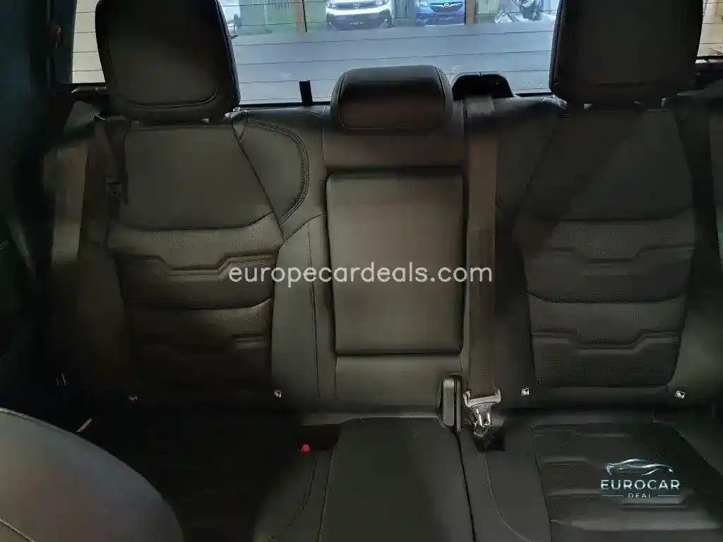 Double Cab 4WD V-Cross Überrollbügel AHZV