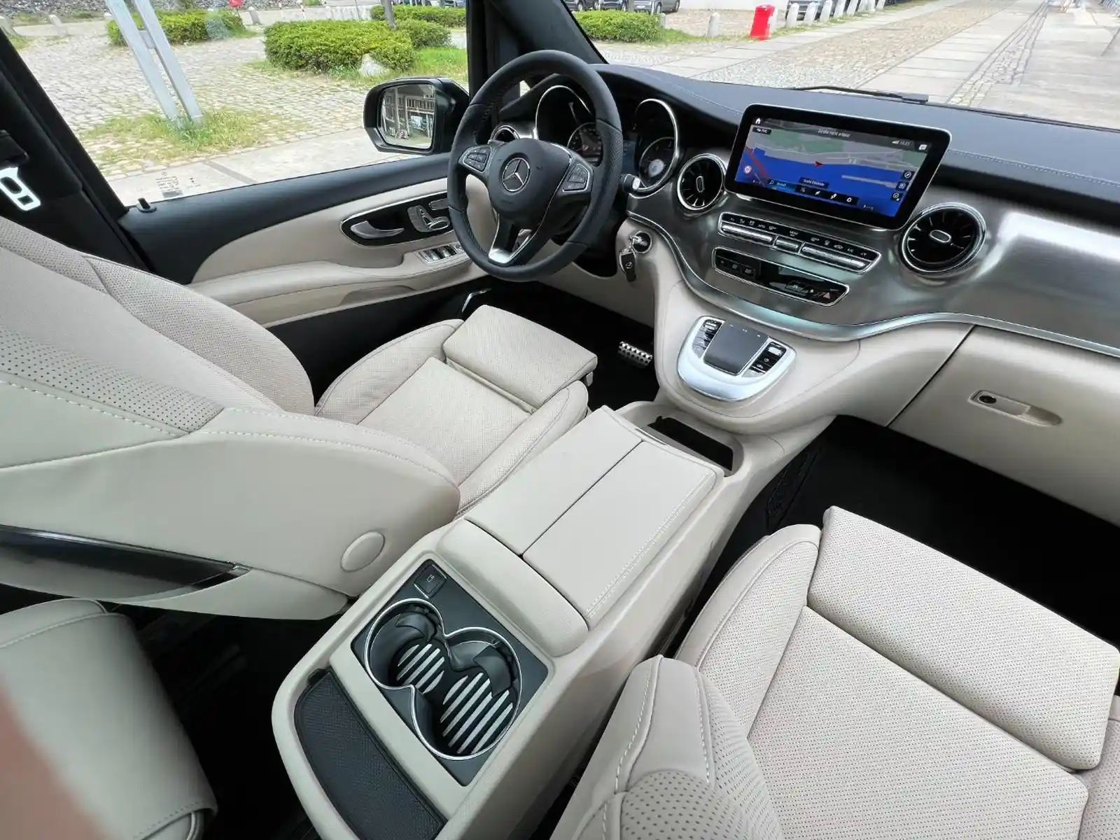 Mercedes-Benz V 300